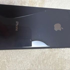 Apple iPhone 8本体 64GB