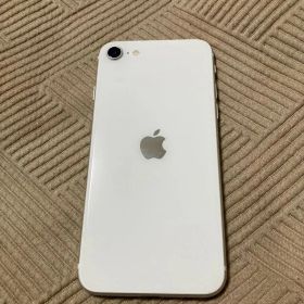 ①Apple iPhone SE 本体 SIMロックなし 残量81% 64GB