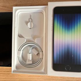 Apple iPhone SE 第3世代 本体 64GB
