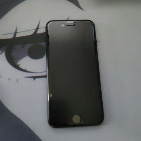 Apple iPhone SE3 ブラック