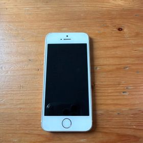Apple iPhone 5s ゴールド 本体