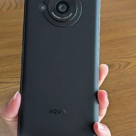 AQUOS R7 本体