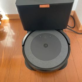 iRobotロボット掃除機 ルンバ i5+