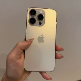 iPhone 14pro本体