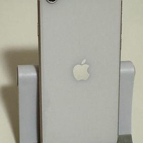 ●美品 バッテリー98% SIMフリー iPhoneSE 第3世代 128GB スターライト