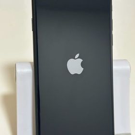●超美品 バッテリー82% SIMフリー iPhoneSE 第3世代 64GB ミッドナイト