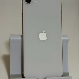 ●バッテリー82% SIMフリー iPhoneSE 第3世代 64GB スターライト