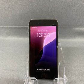 超美品 国内版 SIMフリー iPhoneSE第３世代 64GB スターライト色