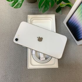 バッテリー 84% iPhone SE3 128GB スターライト 国内版 SIMフリー 送料無料