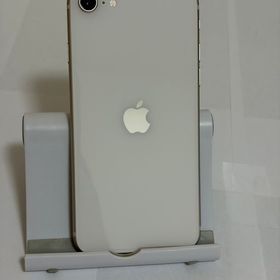 ●超美品 バッテリー84% SIMフリー iPhoneSE 第3世代 64GB スターライト