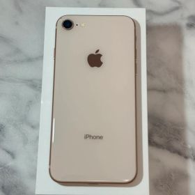 iPhone 8 本体 ゴールド 64gb 70%