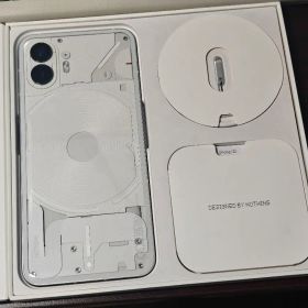 【美品】Nothing Phone (2) ホワイト 本体