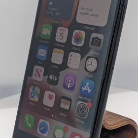 iPhone 7 Black 32 GB SIMフリー/A2215