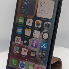 iPhone 7 Black 32GB SIMフリー/A2228