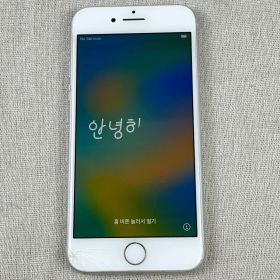 ◆ジャンク品・本体のみ◆【SIMロック解除済】Apple iPhone 8（A1906）64GB シルバー★割れあり/sp-junk-261946（516881）