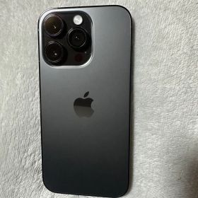 Apple iPhone 14 Pro 本体