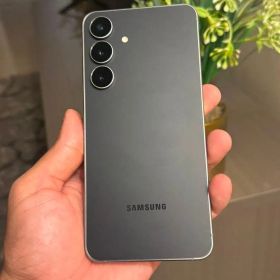 Galaxy S25 新品 88,888円 中古 63,000円 | ネット最安値の価格比較