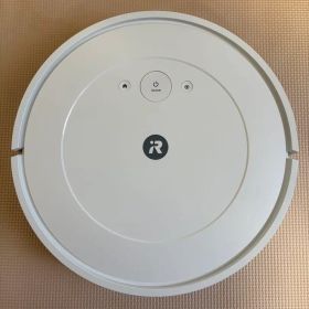 iRobot Roomba Combo Essential Y011260