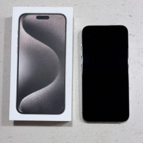 Apple iPhone 15 Pro Max 本体 512GB 鑑定済み