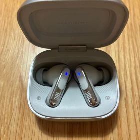 JBL LIVE BEAM 3 ワイヤレスイヤホン 本体