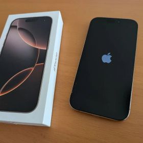 iPhone 16 Pro 128GB デザートチタニウム 箱付 画面割れあり