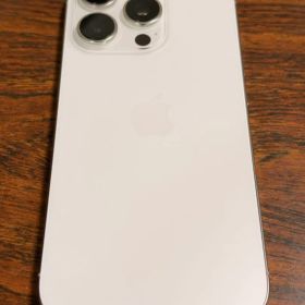 Apple iPhone 16 pro 256GB バッテリー88%