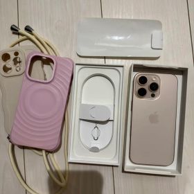【美品】Apple iPhone 16 Pro デザートチタニウム 256GB