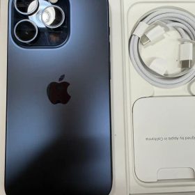 ジャンクiPhone 15 Pro 256 GB SIMフリー