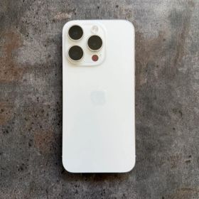 iPhone15Pro 256GB｜ホワイトチタニウム｜本体