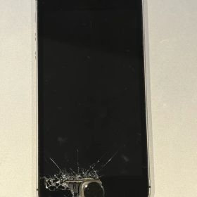 iPhone SE スペースグレー ジャンク品