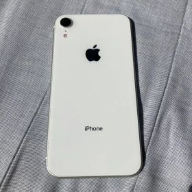 iPhoneXR 本体 128GB ホワイト