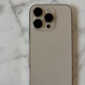 iPhone 14 Pro 256GB 本体 バッテリー82%