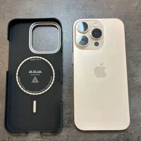 Apple iPhone 16 Pro 128GB デザートチタニウム