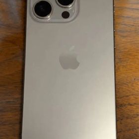 Apple iPhone 15 Pro 256G本体