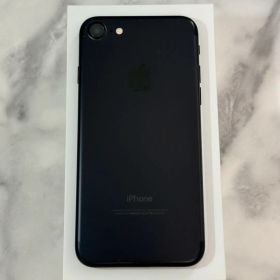 Apple iPhone 7 本体 32GB 69%