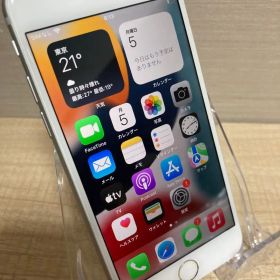 Apple iPhone 7 シルバー 32GB A1779 SIMフリー