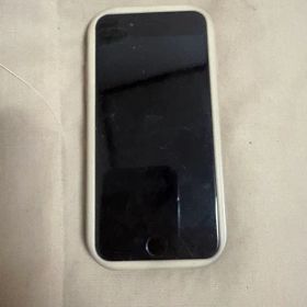 iPhone7本体 ケース付き