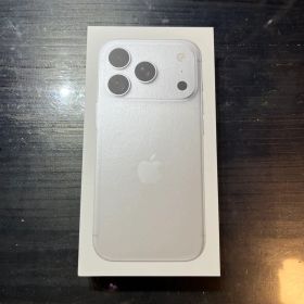 iPhone 18 Pro 256GB シルバー 未使用 MJR64J/A