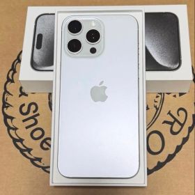 Apple iPhone 15 Pro Max 256GB 本体