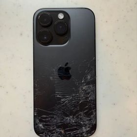Apple iPhone 14 Pro 本体 背面ガラス割れ 256GB 箱付き