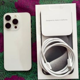 iPhone15Pro 128GB ▫️ホワイトチタニウム