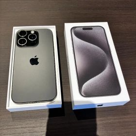 【美品】Apple iPhone 15 Pro 128GBブラックチタニウム