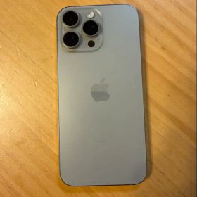 Apple iPhone 16ProMax 本体