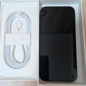 iPhone 16 Pro Max ブラックチタニウム 256GB