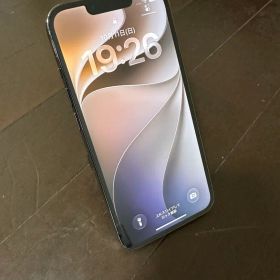 iPhone 13 Pro 512GB バッテリー79%