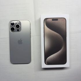 iPhone 15 Pro Max 1TB ナチュラルチタニウム