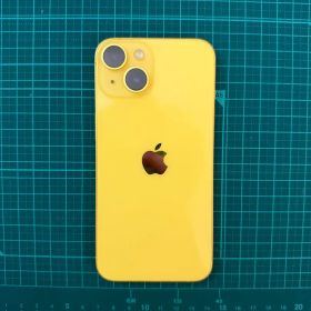 iPhone 14 イエロー