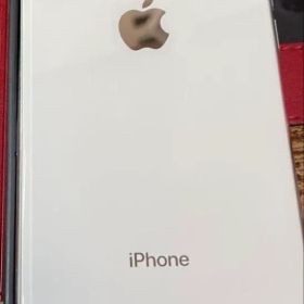 バッテリー100% iPhone XS シルバー 256GB