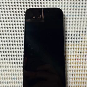 iPhone 16 128GB SIMフリー バッテリー87%