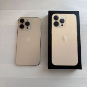 Apple iPhone 13 Pro 本体